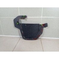 Решетка в бампер правая Land Rover Range Rover Evoque GJ3215A298B