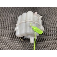 Бачок расширительный Audi S4 B9 2019 8W1121405K,8W1121403D