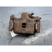 Суппорт задний правый Mitsubishi Chariot 1 1998 MB857334