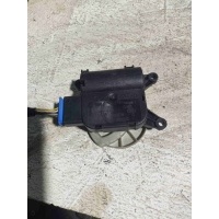 Моторчик заслонки печки Audi A4 B6(2000-2005) 2004 8E1820511C