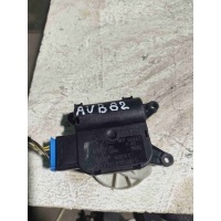 Моторчик заслонки печки Audi A4 B6(2000-2005) 2004 8E1820511C