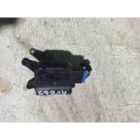 Моторчик заслонки печки Audi A4 B6(2000-2005) 2004 8E1820511D