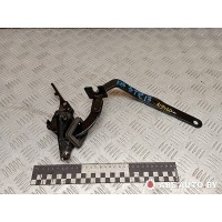 Петля крышки багажника Volvo V70 2 2004 8643158