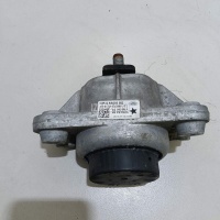 Опора двигателя левая Land Rover Range Rover IV 2013 LR056882