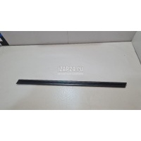 Уплотнитель двери VAG Octavia (A7) (2013 - 2020) 5E0837480
