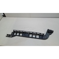 Направляющая заднего бампера правая VAG Octavia (A7) (2013 - 2020) 5E5807864