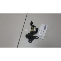 Крючок капота Volvo V40/V40 Cross Country (2012 - 2019) 31425791