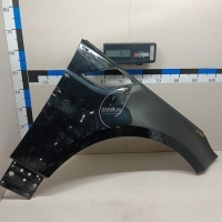 Крыло переднее правое Land Rover Range Rover Sport 2013 LR044231