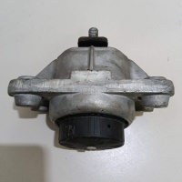 Опора двигателя Land Rover Range Rover Sport 2013 LR054850