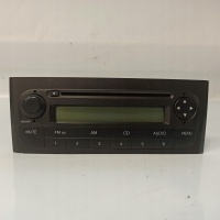 Fiat гранде punto магнитола 735446970