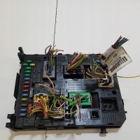 Блок предохранителей bsi citroen c4 пикассо 1 966405908001