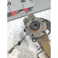Кулак поворотный левый Audi A4 1998 8d0407257P