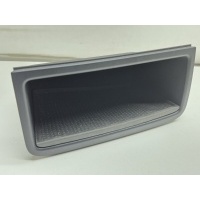 бардачок Volkswagen Touareg 2 NF 7P6863092