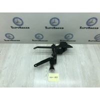 Кронштейн блока ABS Mercedes X164 Mercedes X164 GL 2006-2012 A1644310240