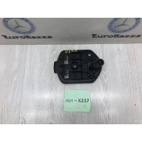 Держатель аварийного знака Mercedes W211 Mercedes W211 E 2002-2009 A2118900814