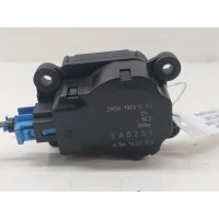 Моторчик заслонки печки Ford Focus III (2011-2014) 2012 410473241