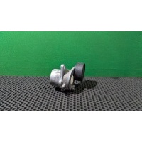 Натяжитель ремня генератора Mercedes E W212 2014 A6512002170