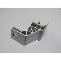 Кронштейн радиатора Mercedes Benz W205 2014 2055014220