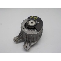 Опора двигателя правая Mercedes Benz W205 2014 2052400300