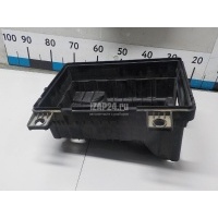 Корпус воздушного фильтра Chrysler Ram 2009 68232657AC