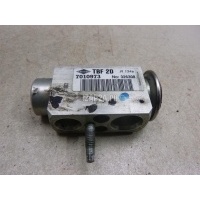 Клапан кондиционера Land Rover Discovery Sport 2014 LR003182