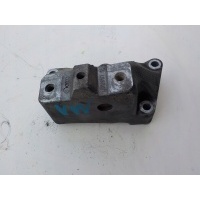 Audi s3 a3 8l tt 1.8 турбина лапа кпп 1j0199117ak
