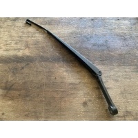 Щеткодержатели (поводок стеклоочистителя, дворник) Audi A4 B5 2001 8D1955407F