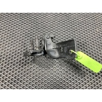 Петля крышки багажника Land Rover Discovery 5 2017 LR080293,HY3242900AC