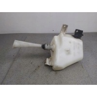 Бачёк стеклоомыватели . nissan primera p12 2001 - 2008 1.6 109km qg16de