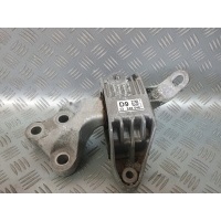 Лапа подушка двигателя zafira c 1.4 турбина 13248548