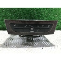 Блок кнопок Mercedes E W211 2004 A 211 680 05 52