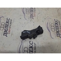уплотнитель капота Audi Q7 2005> 2012 4L0823722
