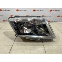 Фара правая Nissan Terrano D10 260103169R