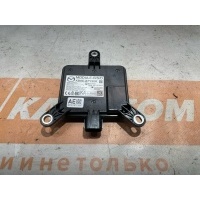 датчик мертвых (слепых) зон задний Mazda CX-5 KF(2016-) 2018 KB8C-67Y30K
