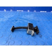 ограничитель двери Mercedes-benz cls 550 w219 2008 A2197300016