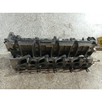 головка блока цилиндров 1.9DCi , С РАСПРЕДВАЛОМ И КЛАПАНАМИ. F9Q732 , 5МКПП. Renault Scenic 2001