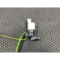 Насос (моторчик) омывателя стекла Land Rover Evoque 1 поколение 2013 BK2117K624BA,AV6117K624AA