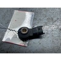 Датчик детонации Mitsubishi Colt 6 restailing 2008 MN163706, 0261231187