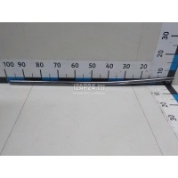Накладка стекла заднего левого Citroen-Peugeot 3008 (P84) 2016 9811575480