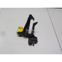 Крючок капота Volvo XC40 2017 32244037
