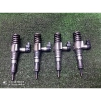 форсунка дизельная Audi A3 (8P/8PA) (2004-2013) 03G130073S