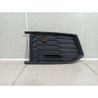 Решетка в бампер правая Audi A6 C8 4K0807648A9B9