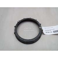 Гайка топливного насоса Renault Dokker 2012 8200183136