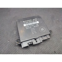 Блок управления двери Mercedes C W203 2004 2038200826