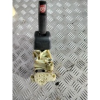 Кран ручного тормоза Scania R 2012 1548210,9617241000,1774972,9617240154,1882115