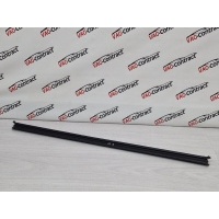 Уплотнитель стекла двери Volkswagen Jetta 6 2012 5C6837479, 5C6837480