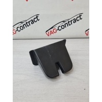 кожух замка багажника Volkswagen Jetta 6 2012 5C6827520