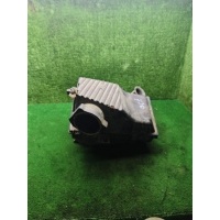 Корпус воздушного фильтра Volkswagen Passat B4 1995