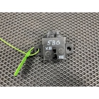 Замок капота Jaguar XE X760 2016 LR173841,LR002794,LR024358,LR041431,LR054331,LR065340,LR123518,LR125366,LR137484,LR138826,YUE500090,YUE500150,T2H41158,5H2216700CC,T2H41589