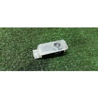 плафон салонный Audi A4 (B8) 2007-2015 2012 4G0052130G